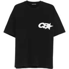 Футболка с логотипом