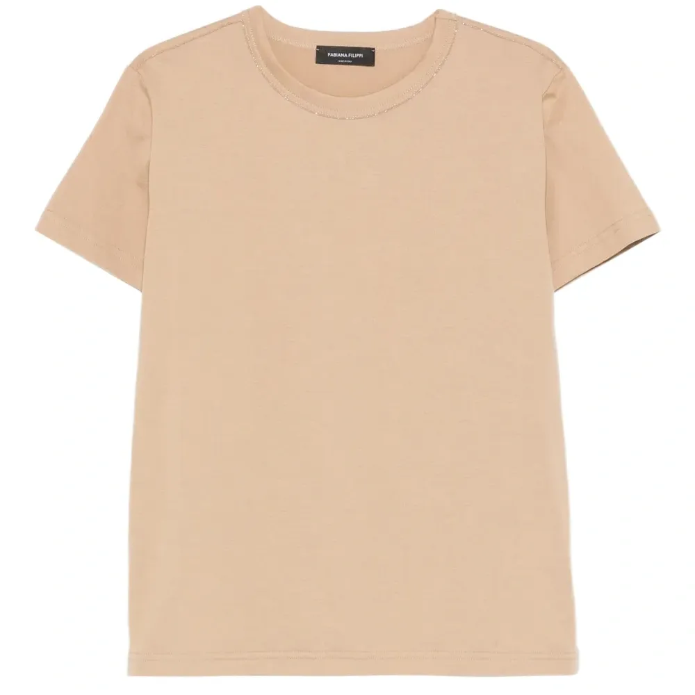 Футболка с круглым вырезом