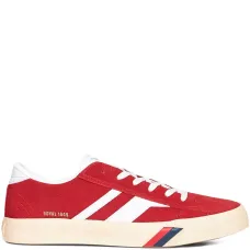 Замшевые кроссовки