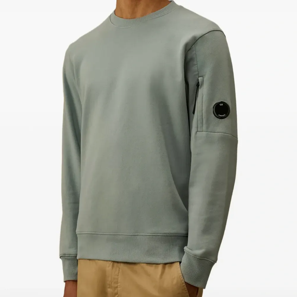 Толстовка с карманом на молнии