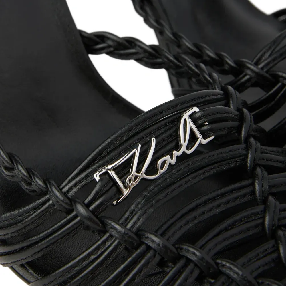 Сандалии Debutante