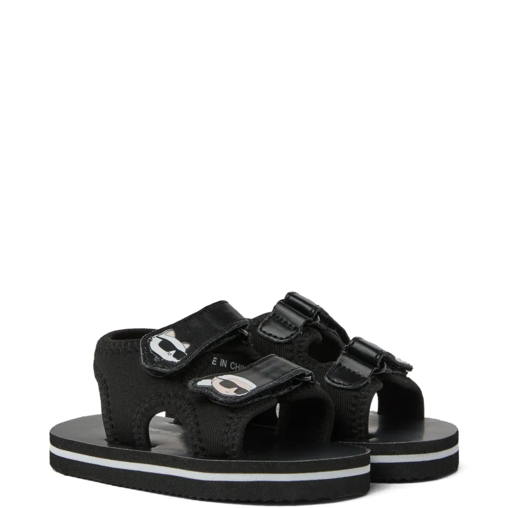 Босоножки с логотипом