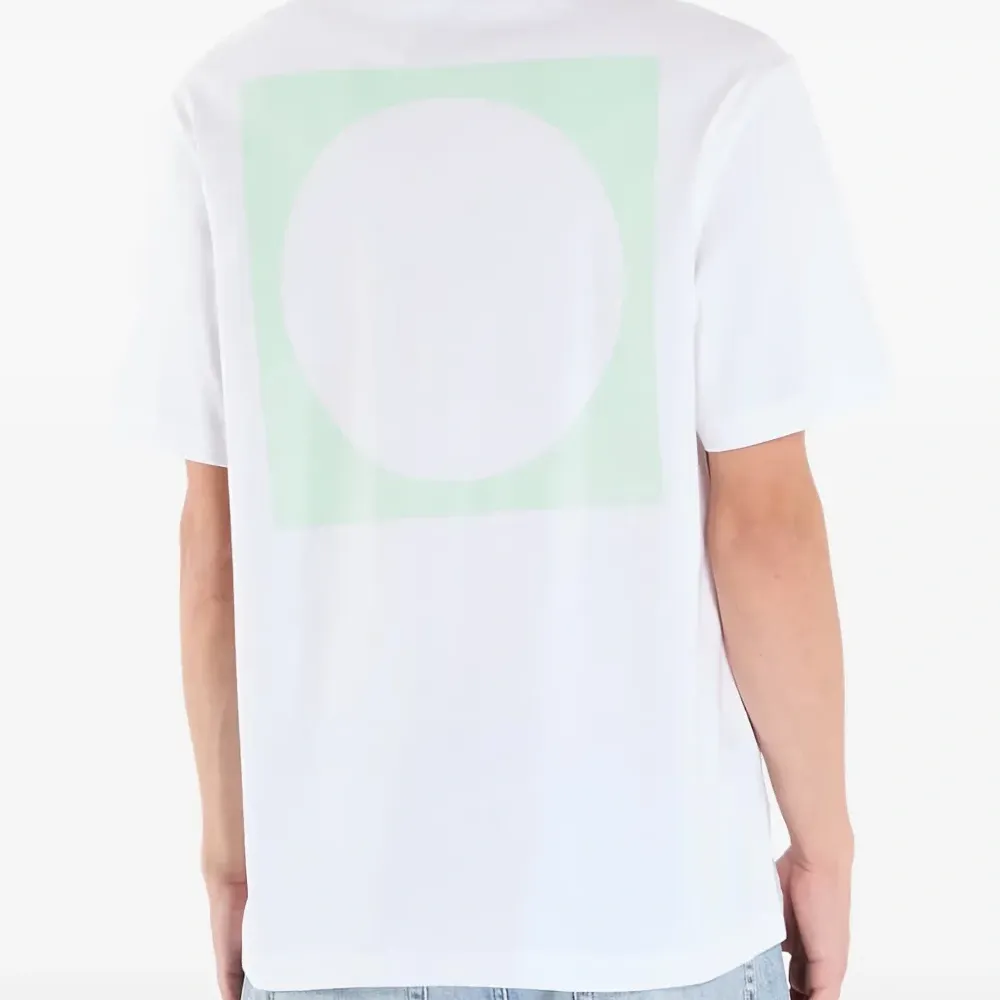 Футболка с принтом