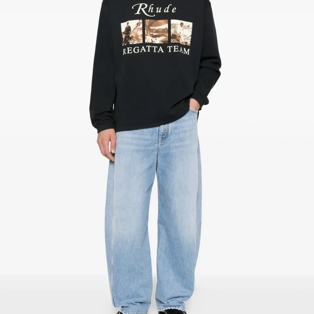 Футболка с графичным принтом