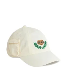 Вышитая шляпа Вышитая шляпа