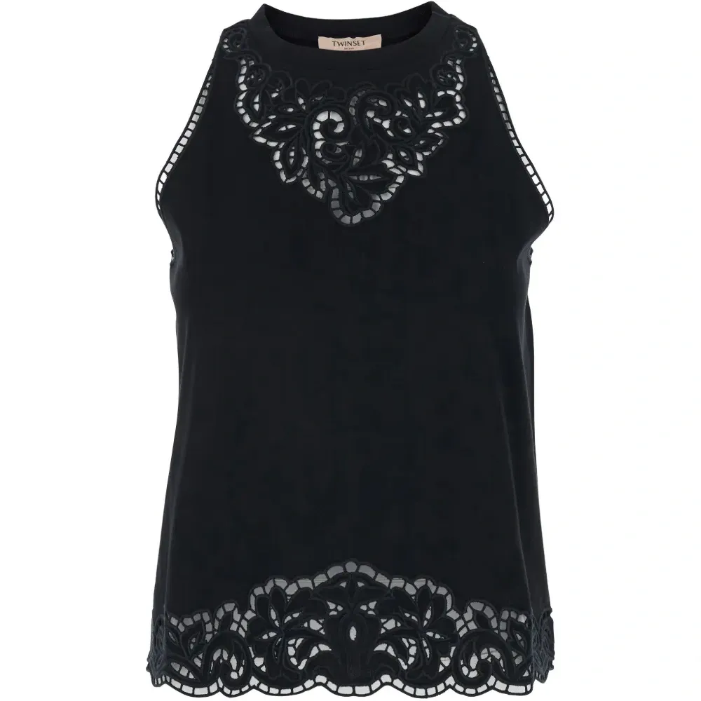 Топ с вязаной отделкой