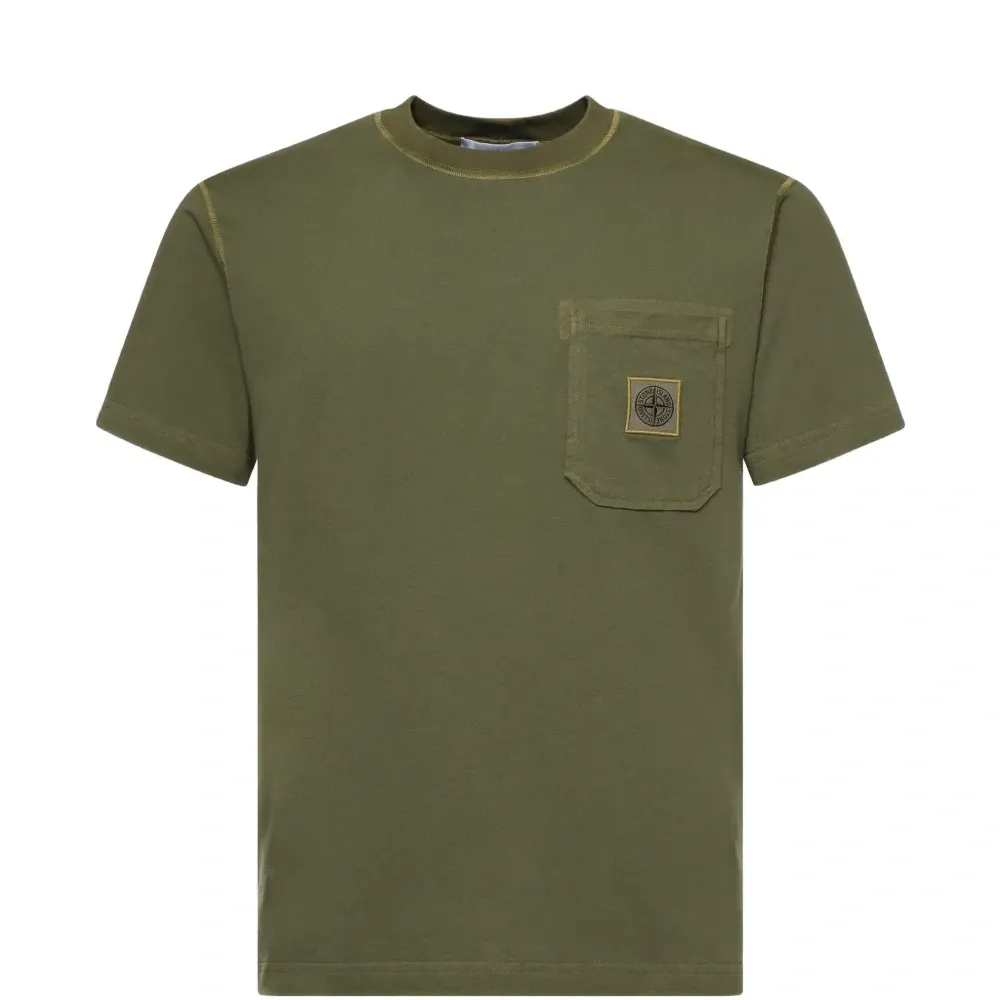 Футболка с нашивкой с логотипом