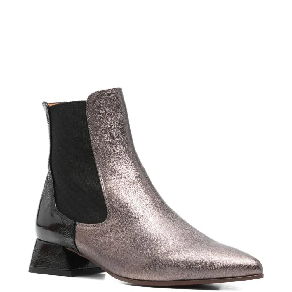 Ботинки Helix с заострённым носком и устойчивым каблуком Ботинки Helix с заострённым носком и устойчивым каблуком