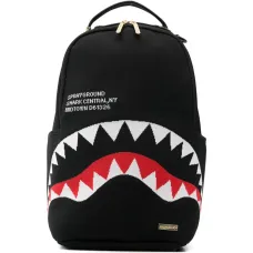 Рюкзак с мотивом акульей пасти Рюкзак с мотивом акульей пасти