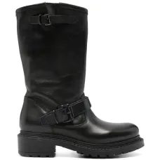 Сапоги с пряжками