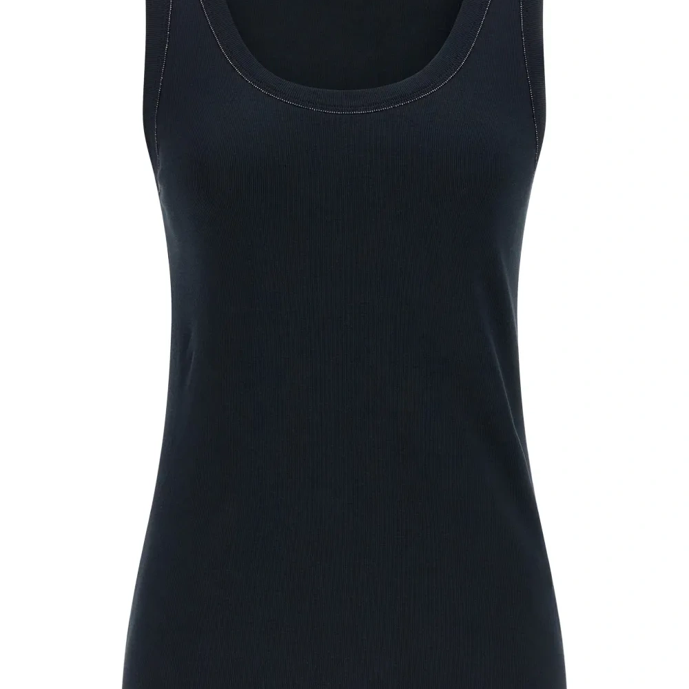 Топ с круглым вырезом и украшением в виде драгоценностей