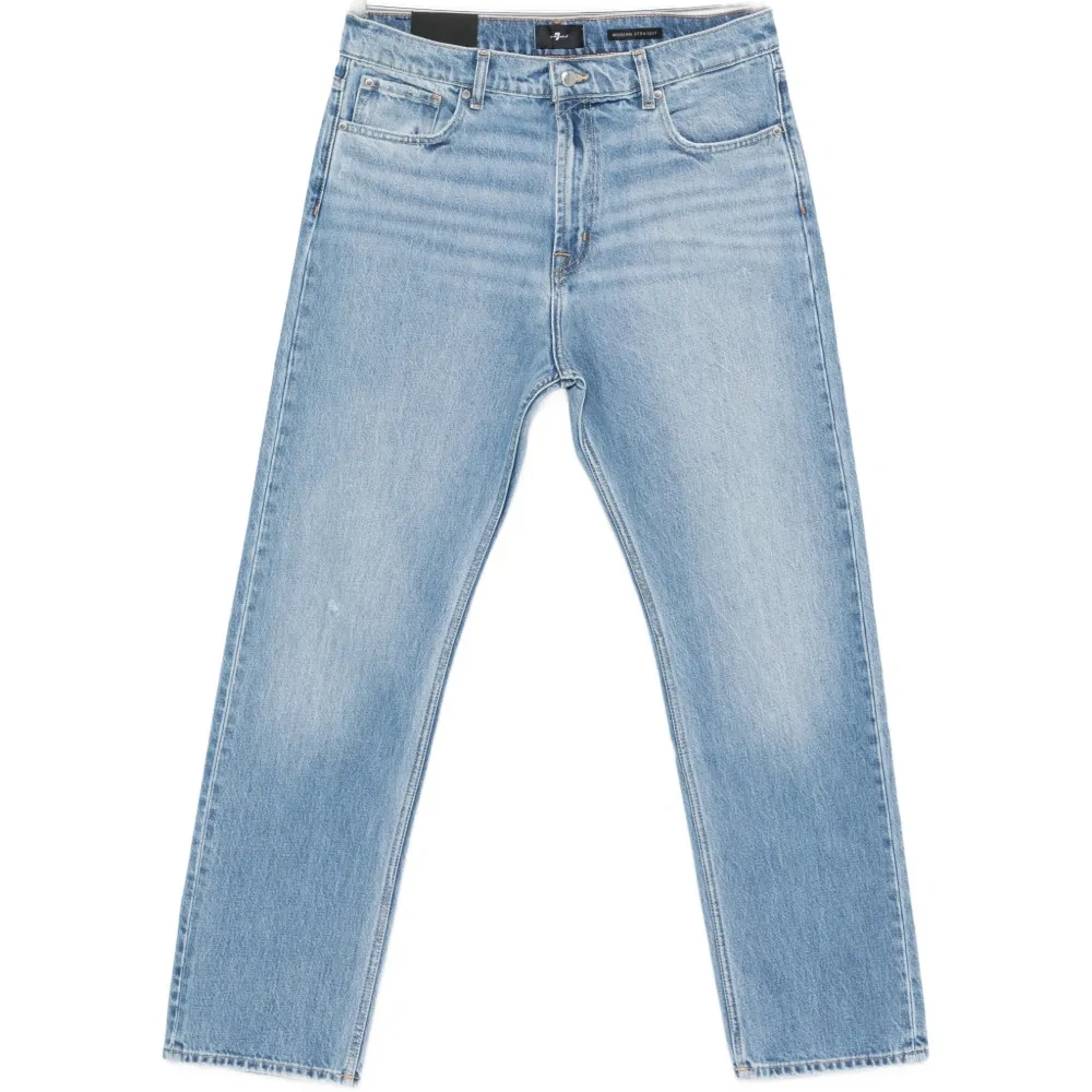 Современные хлопковые джинсы