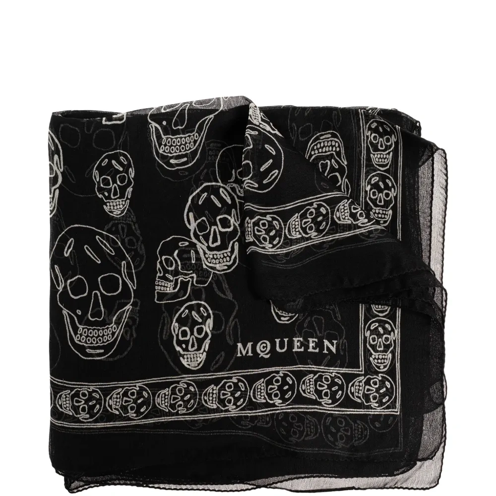 Шарф с принтом в виде черепов