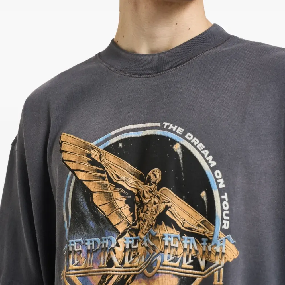 Футболка с графическим принтом