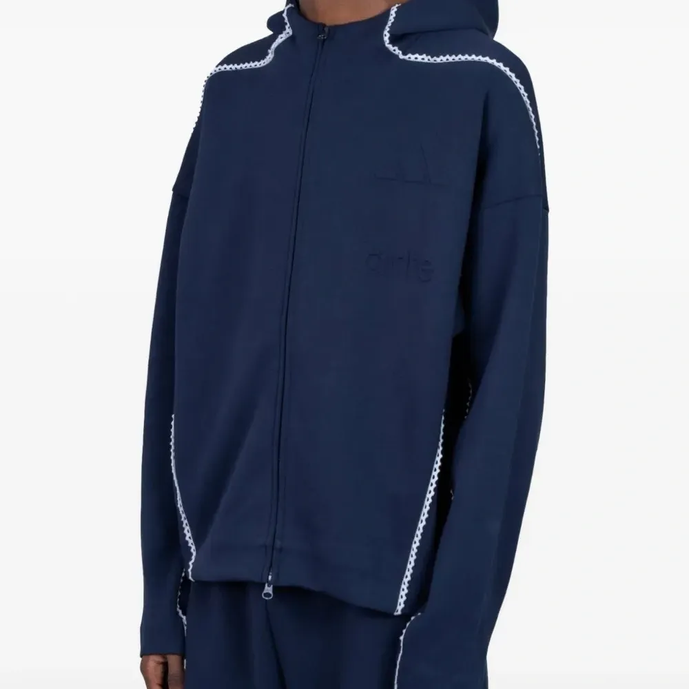 Худи на молнии из коллаборации с Arte Antwerp