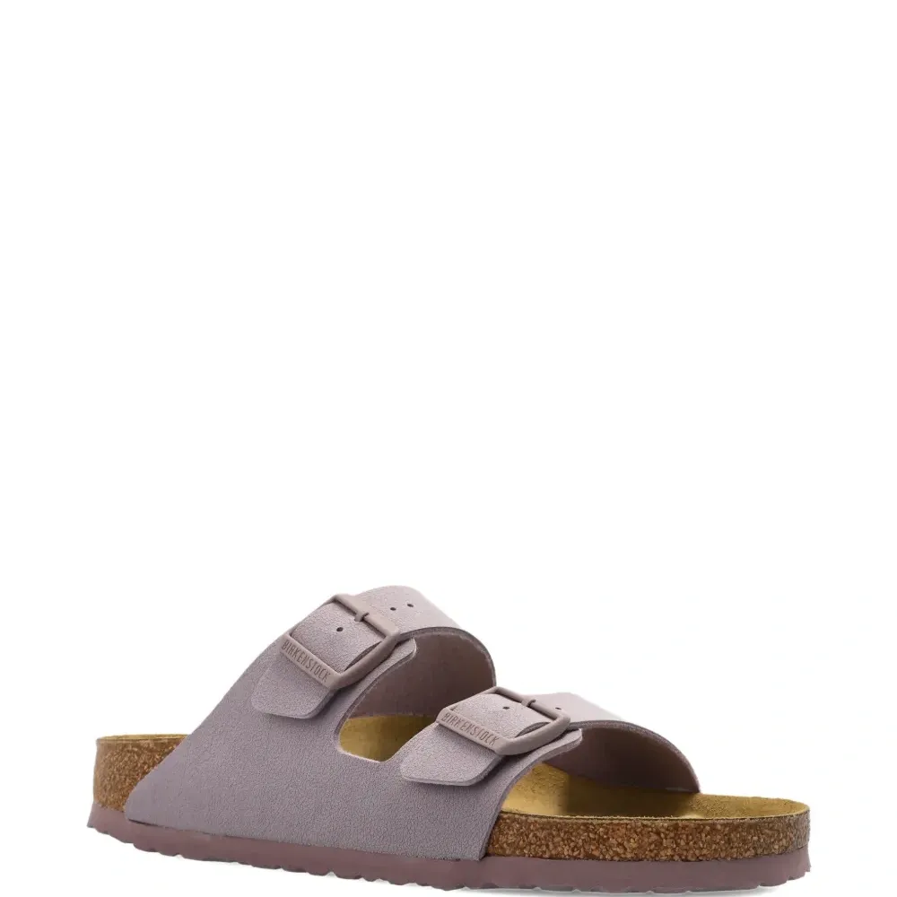 Сандалии Arizona с ремешками и пряжками