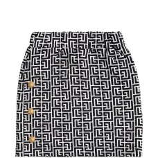 Юбка с монограммой и пуговицами Юбка с монограммой и пуговицами