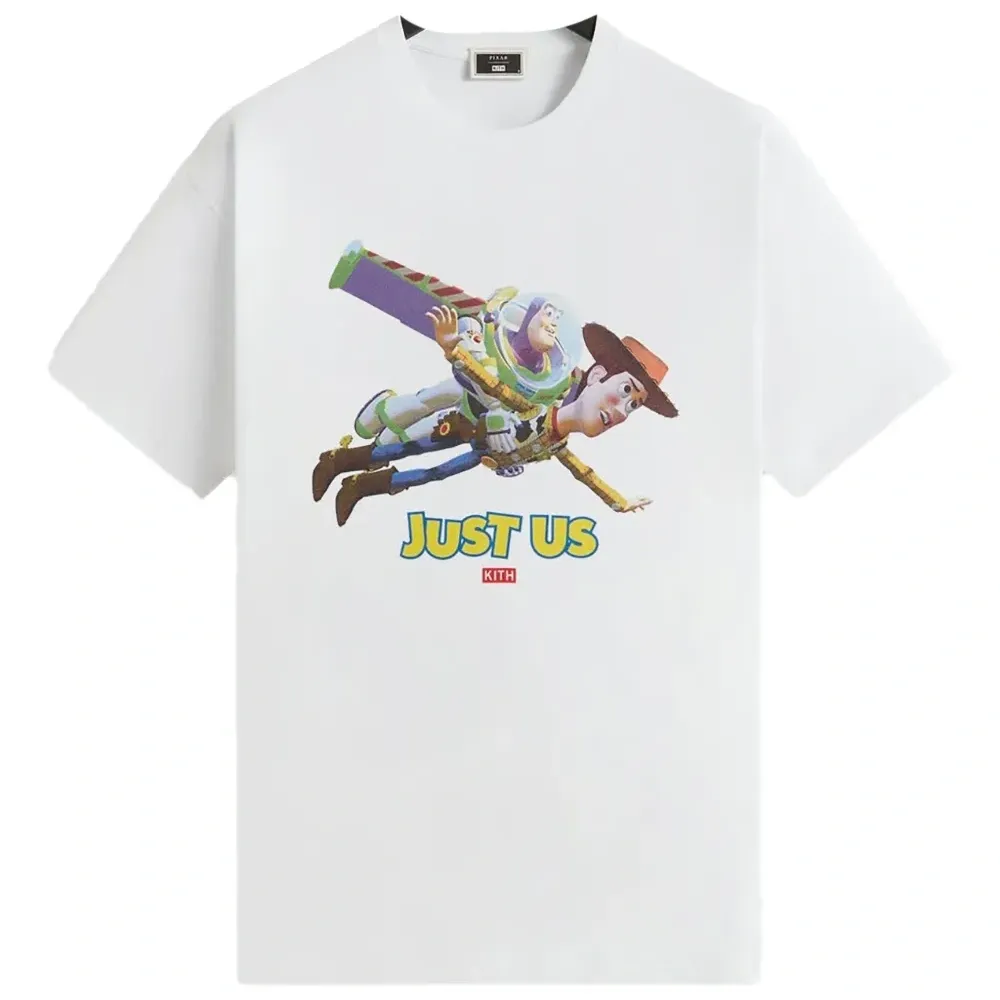 Футболка из коллаборации с Disney