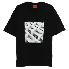 Футболка с графическим принтом