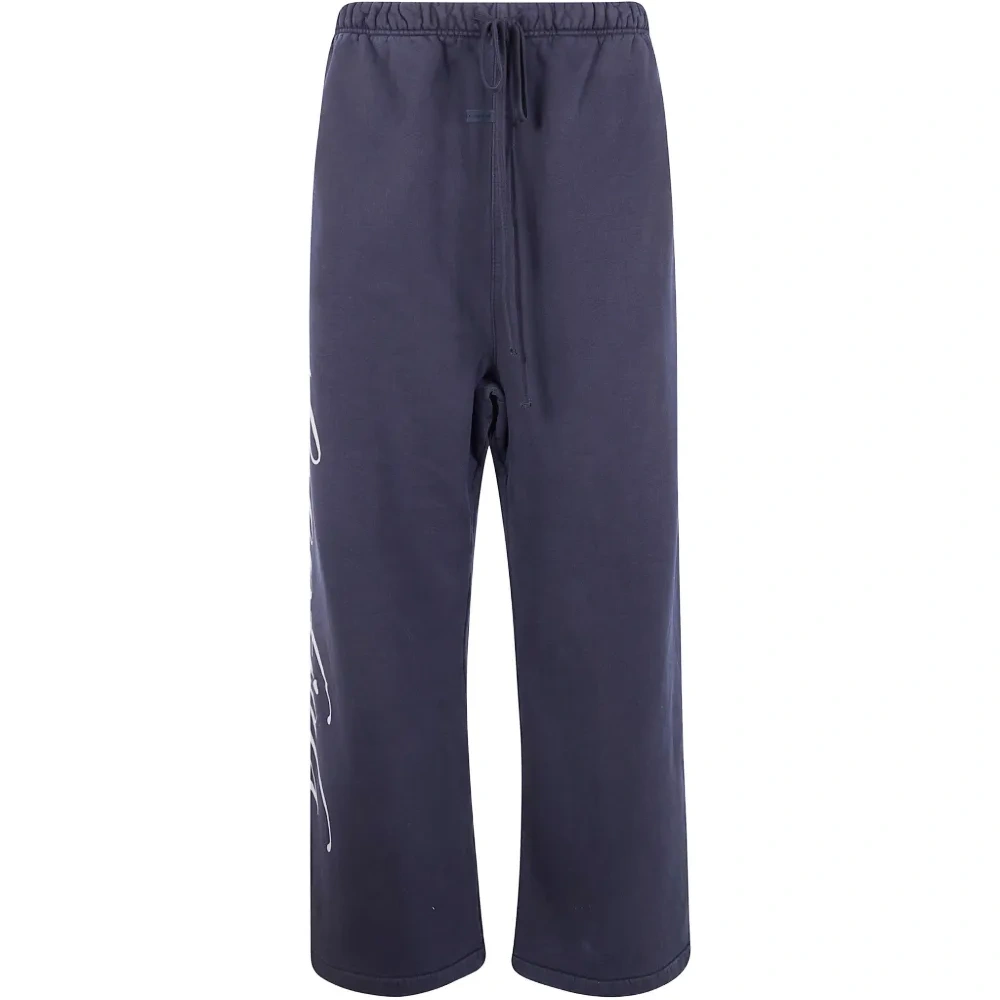 Спортивные штаны на завязке