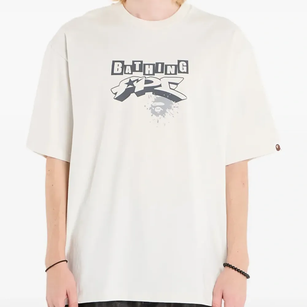 Футболка с логотипом в стиле граффити