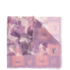 Шарф с бахромой и анималистичным принтом