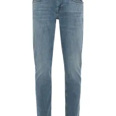 Джинсы с пятью карманами