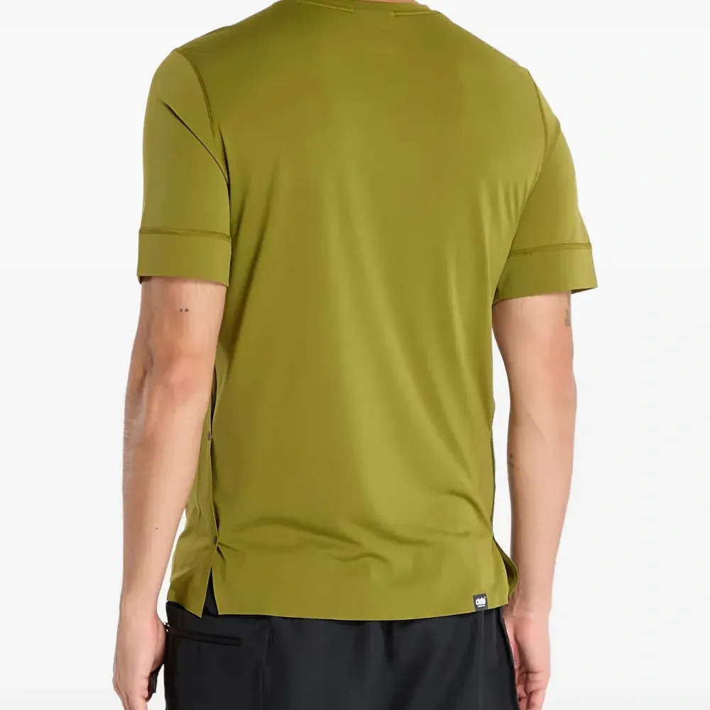 Футболка с коротким рукавом