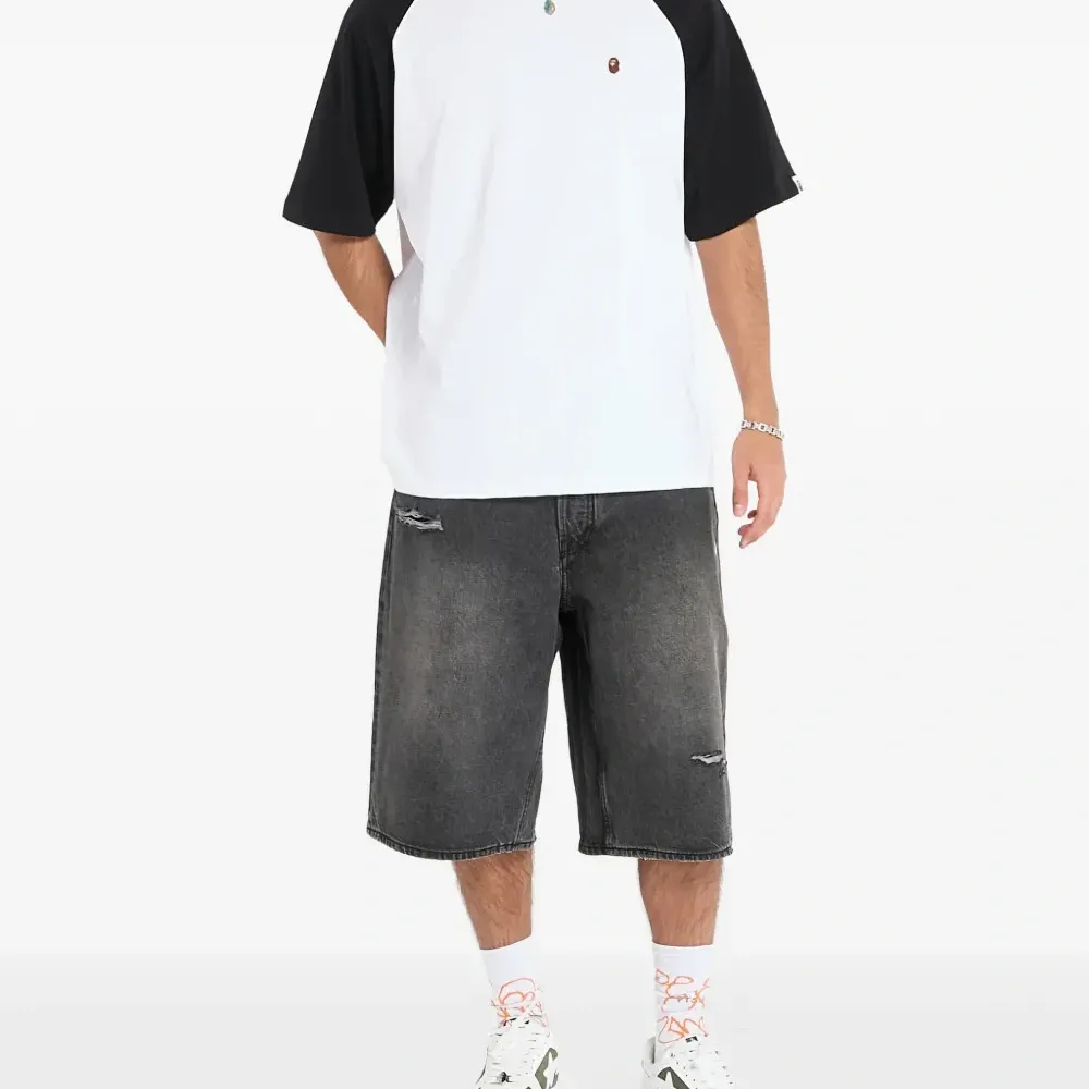 Футболка свободного кроя