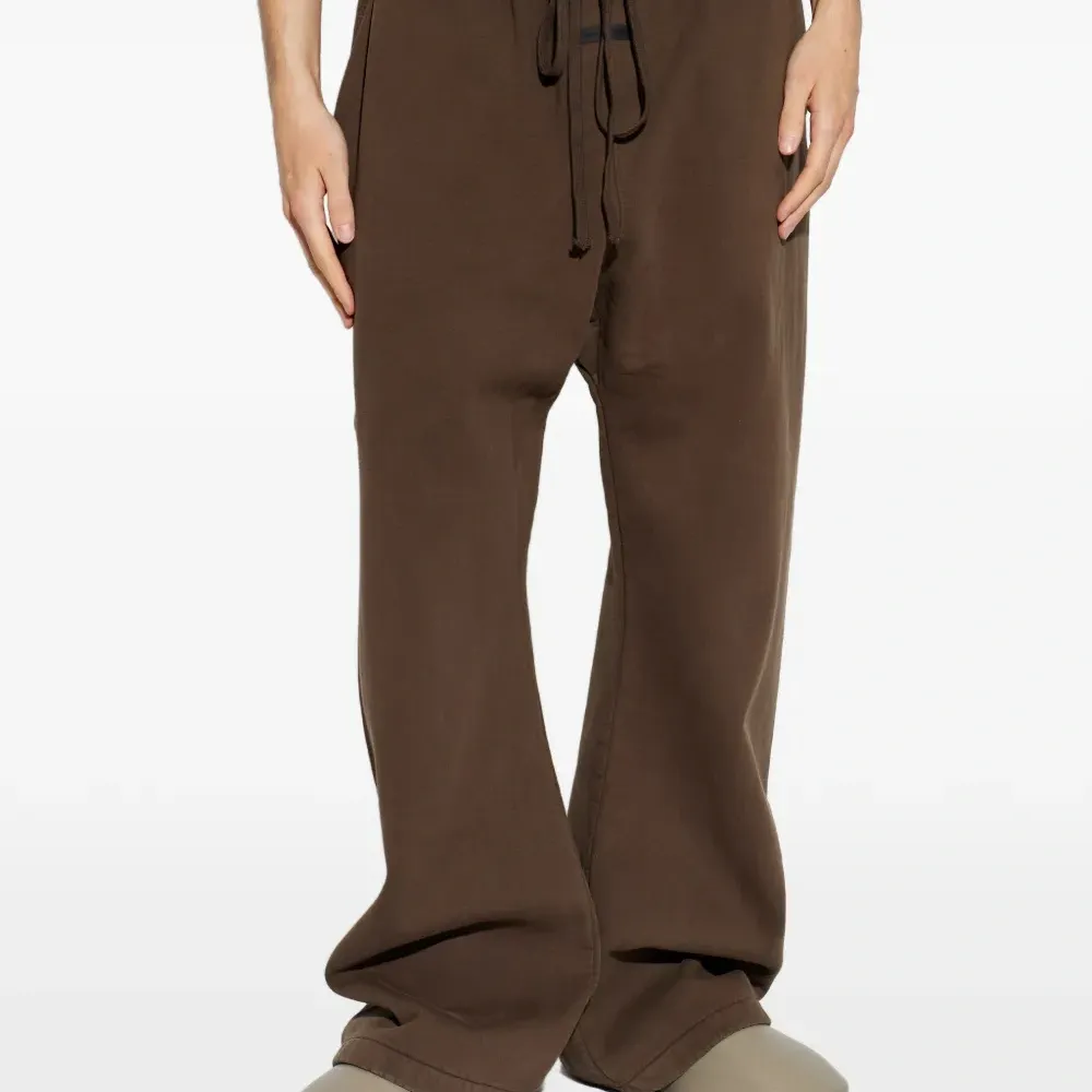 Спортивные брюки на кулиске