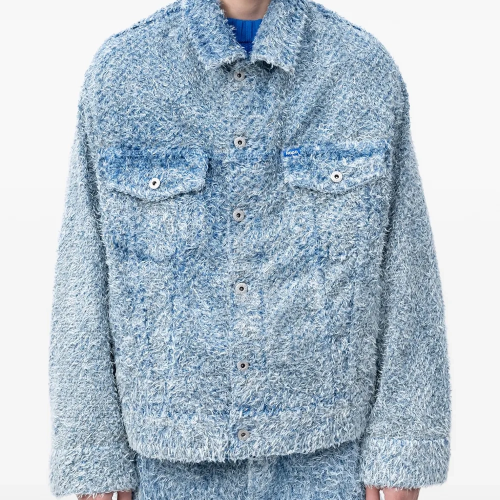 Фактурная джинсовая куртка