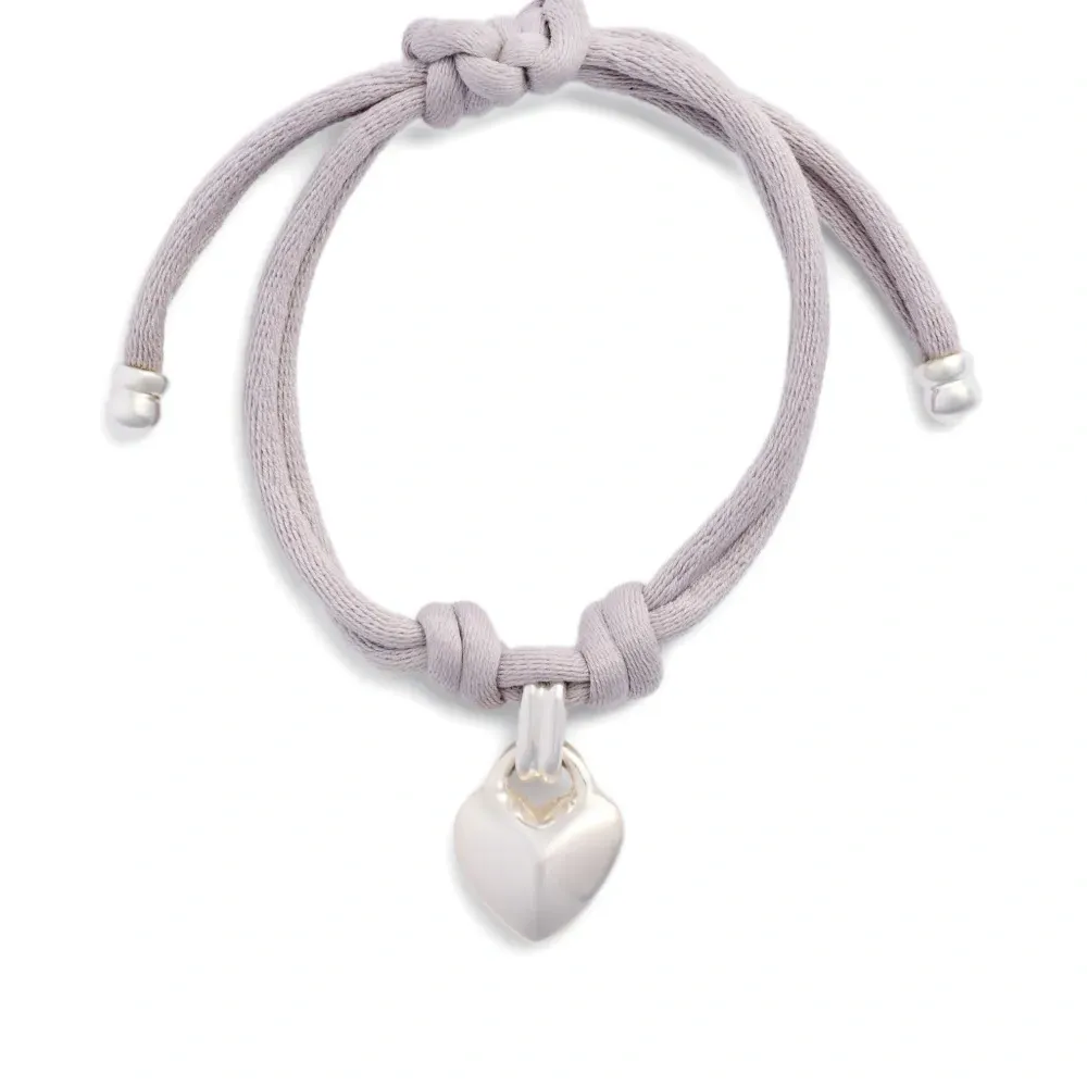 Браслет Heart со шнурком
