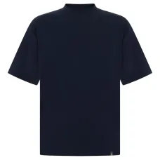 Футболка с аппликацией