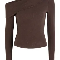 Топ с открытыми плечами и длинными рукавами Топ с открытыми плечами и длинными рукавами