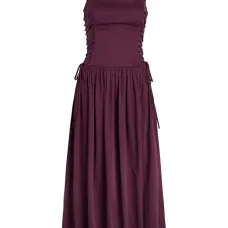 Платье со сборками и шнуровкой