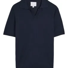 Футболка с V-образным вырезом