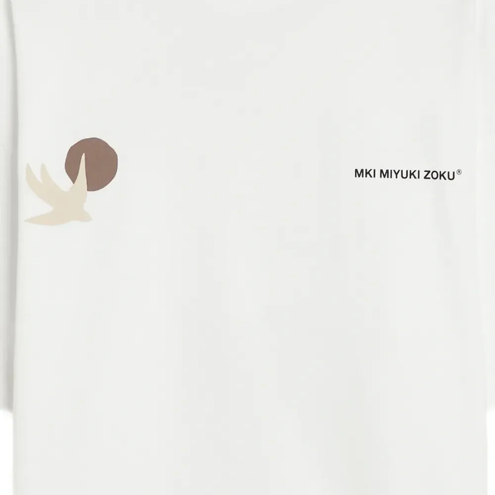 Футболка с принтом