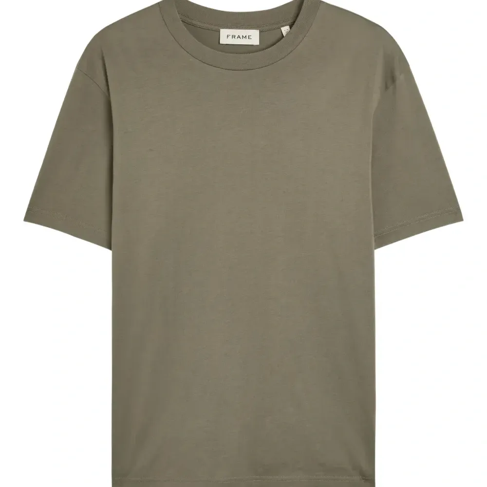 Футболка с круглым вырезом