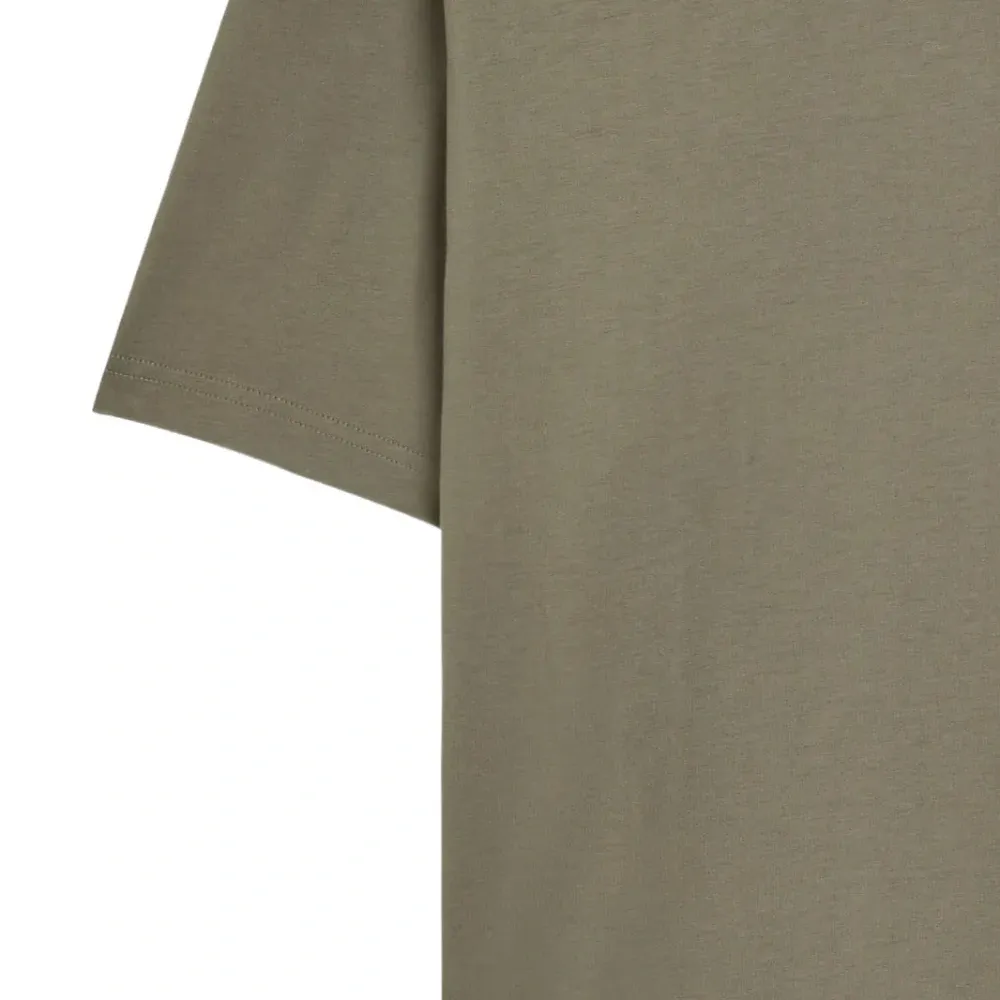 Футболка с круглым вырезом