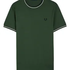 Футболка с логотипом