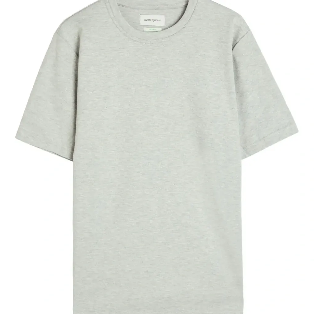 Футболка с круглым вырезом