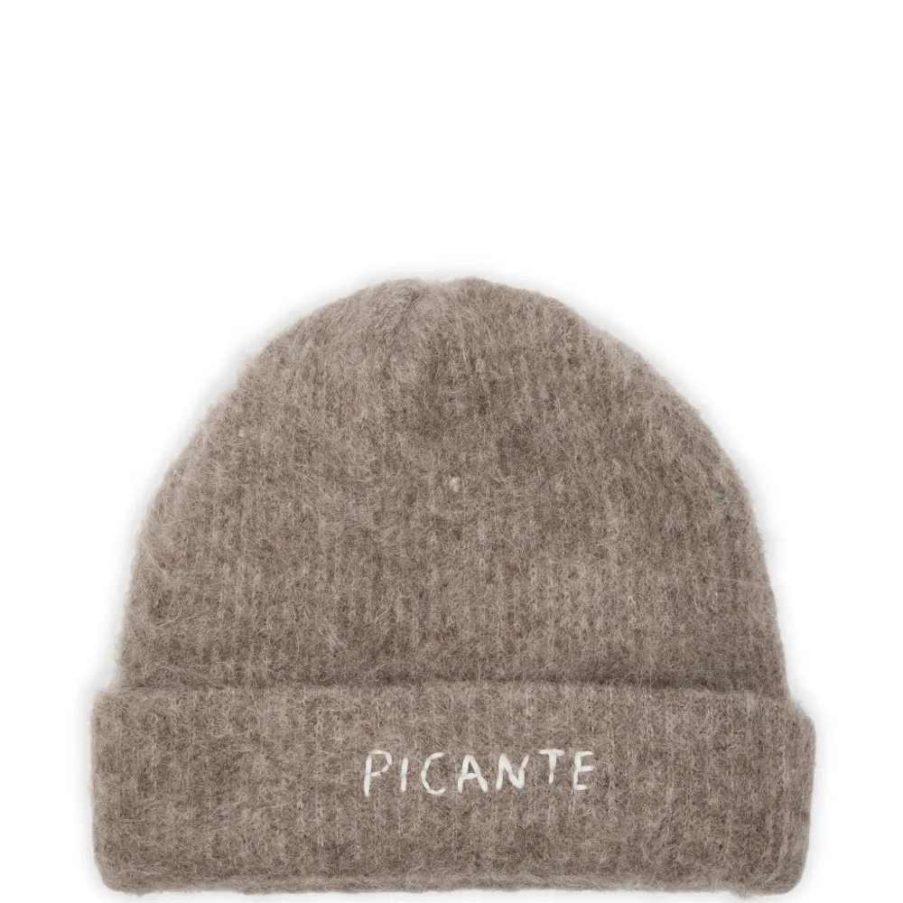 Вышитая шапка (или Вышитая бини)