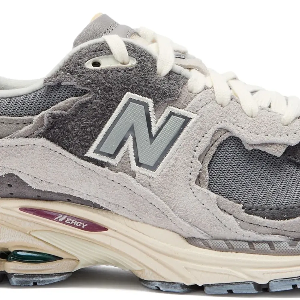 Кроссовки 2002R Rain Cloud