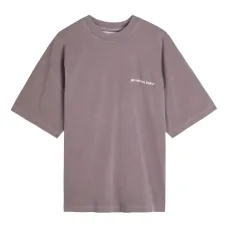 Футболка с логотипом