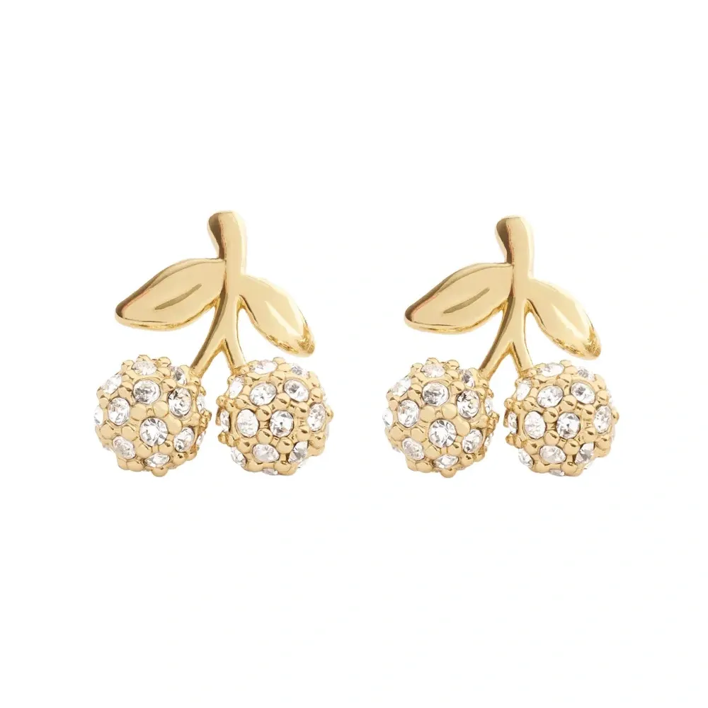 Серьги-гвоздики с украшением в виде вишен