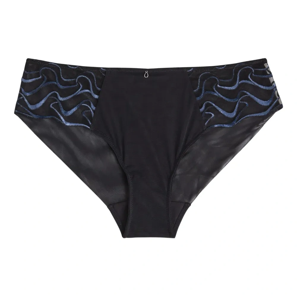 Трусики из сетки с вышивкой Mayumi