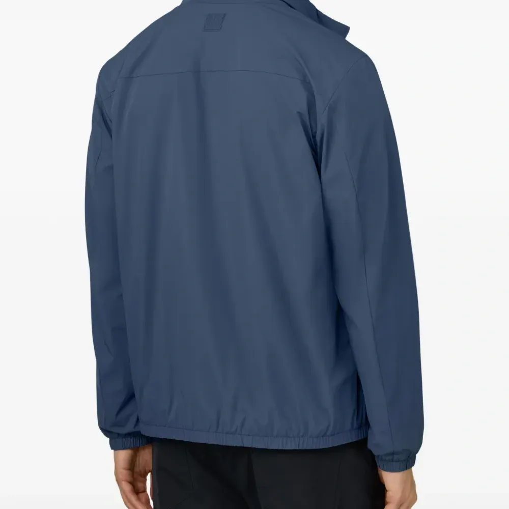 Куртка из технической ткани на молнии