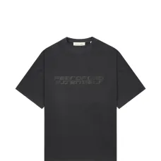 Футболка с логотипом