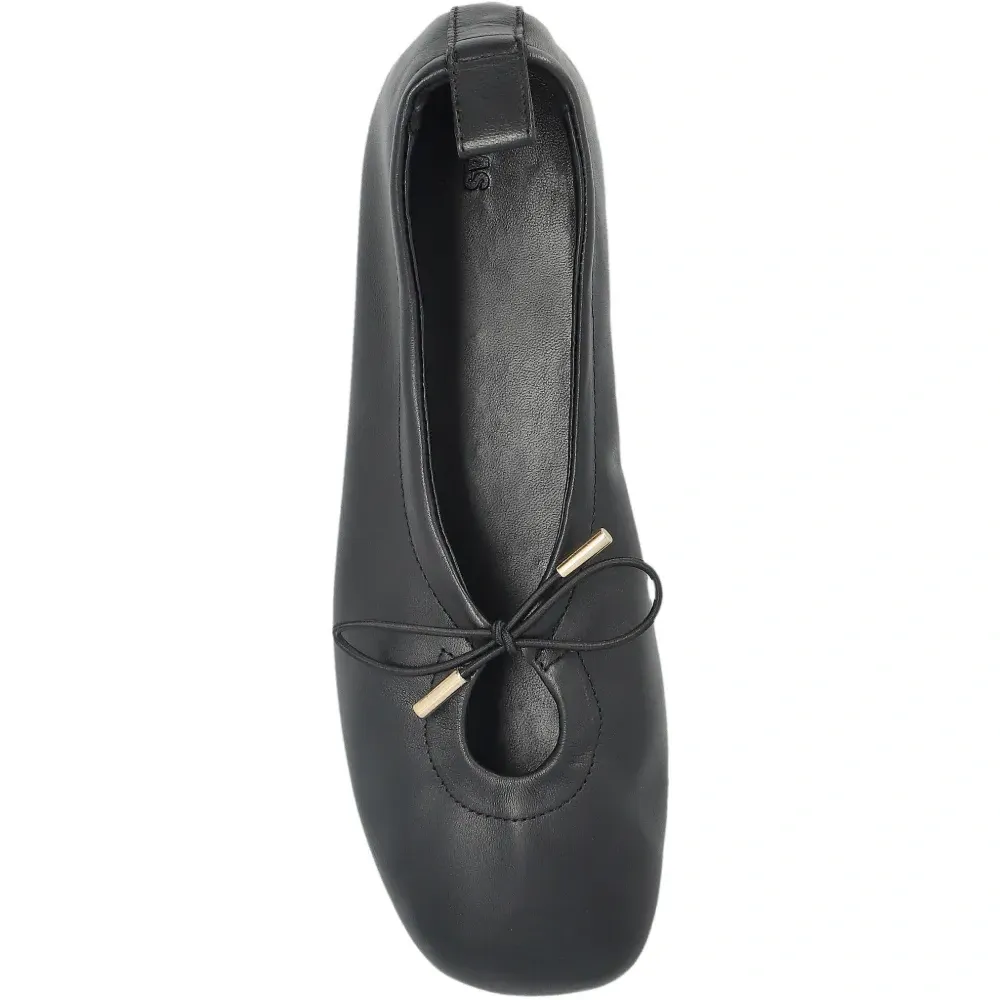 Кожаные балетки Кожаные балетки