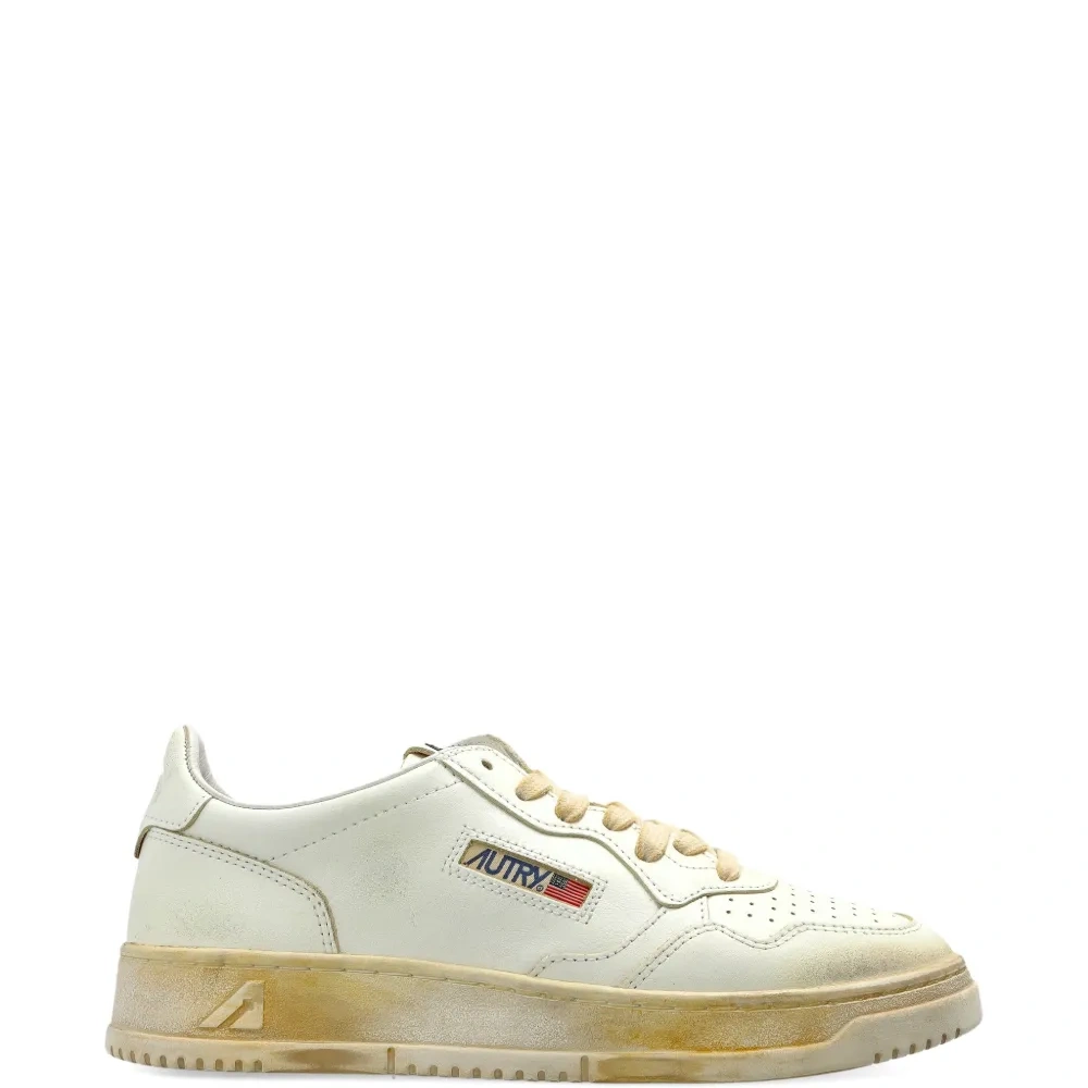 Винтажные кроссовки Sup на шнуровке